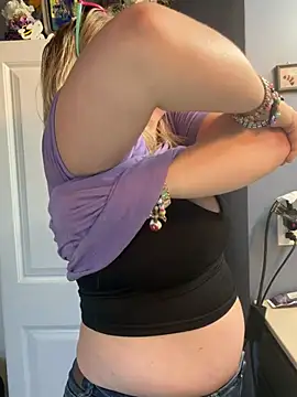 sweetkacibaby's Webcam Show