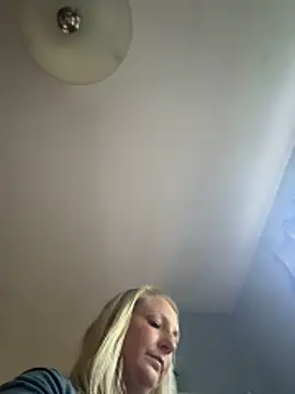 sweetkacibaby's Webcam Show
