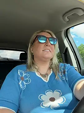 sweetkacibaby's Webcam Show