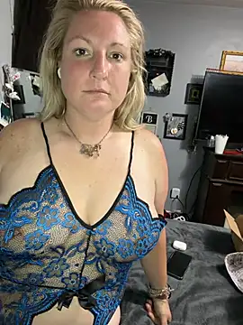 sweetkacibaby Show in webcam