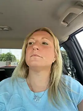 sweetkacibaby Show in webcam