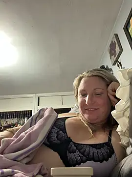 sweetkacibaby's Webcam Show