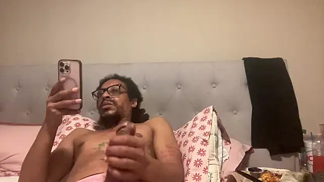 Webkamerová show xxRedMamba392xx