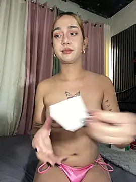 xElisParadisex webkamerás műsora