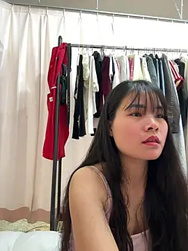 Naked-xx   라이브 XXX 채팅