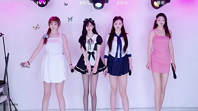 LOVE-018 webcam show