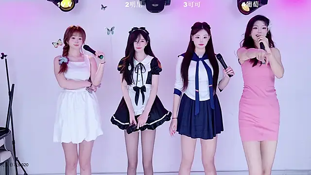 LOVE-018's Webcam Show