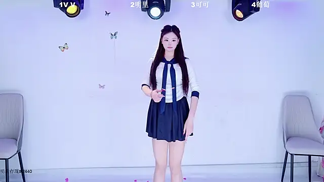 Pokazy przed kamerką – LOVE-018