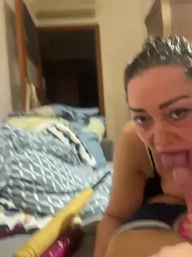 Show modela OliwiaWurst na web-kameri
