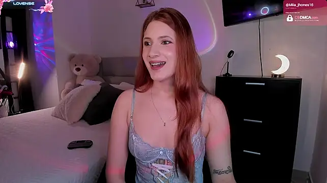 miia_jhones16 Webcam-Show