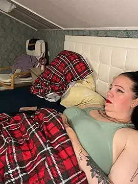 Noraya_ink's Live XXX Chat