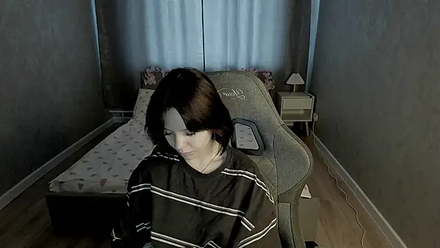 Loly_Cuttie 网络视讯表演