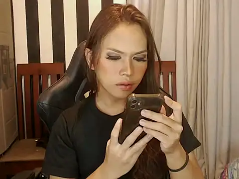 vernice_pauline Webcam show