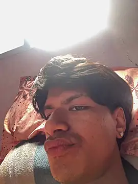 Hottestchickk Webcam Show