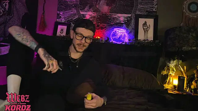 Show modela webzandkordz na web-kameri