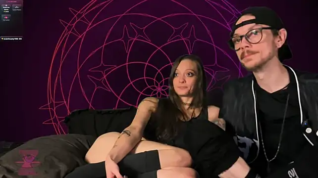 webzandkordz's Live XXX Chat