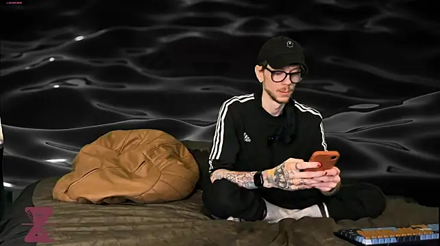 webzandkordz Шоу с уебкамера