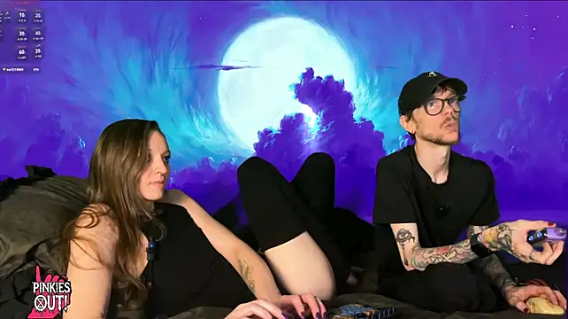 Show modela webzandkordz na web-kameri