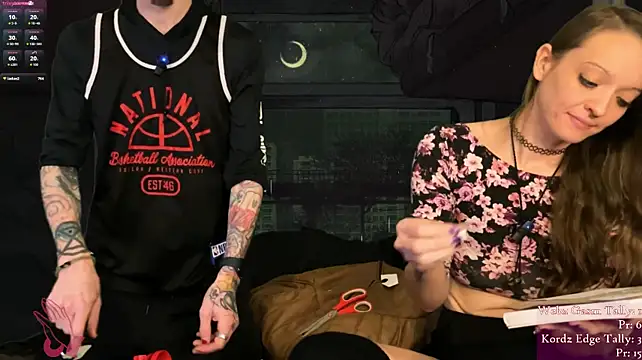 Show modela webzandkordz na web-kameri
