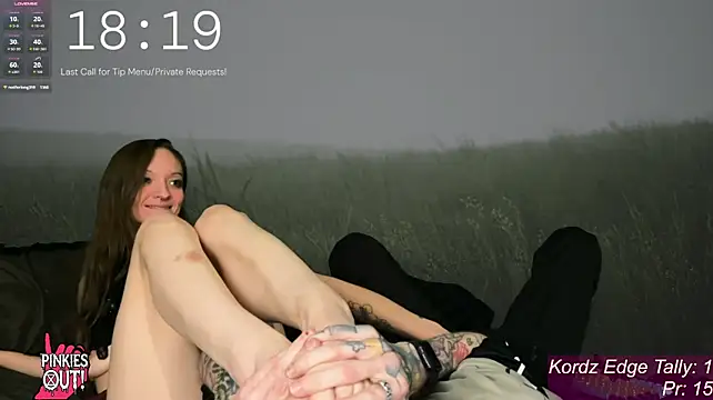 Show modela webzandkordz na web-kameri