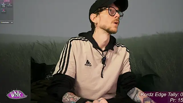 הופעת וובקאם של webzandkordz