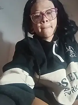 xblackstarX1's Live XXX Chat
