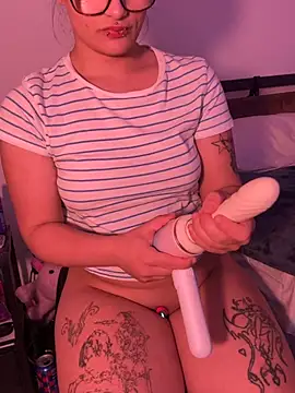 Show de alldogsgotoheaven na webcam