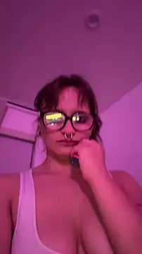 Show Webcam de alldogsgotoheaven
