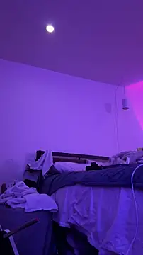 חדר צ'אט בשידור חי של allpawgsgotoheaven