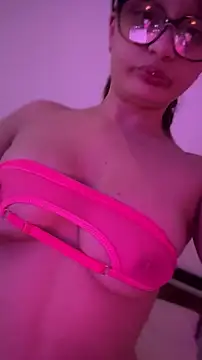 allpawgsgotoheaven Show Webcam