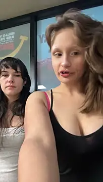 allpawgsgotoheaven webkamerás műsora