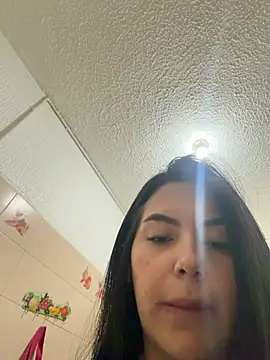 Онлайн чат Cami_olarte