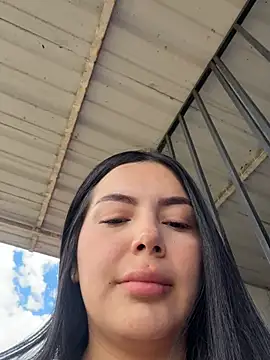 Cami_olarte's Live XXX Chat