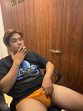 Titanryu 网络视讯表演