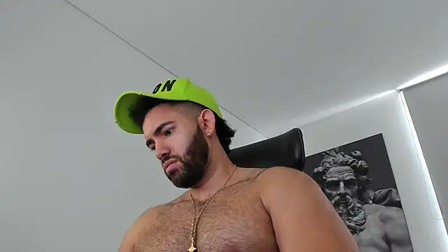 simonleon27's Webcam Show