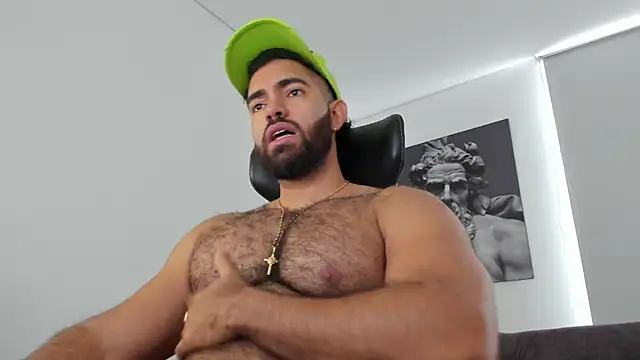 simonleon27 Adlı Modelin Web Kamerası Şovu