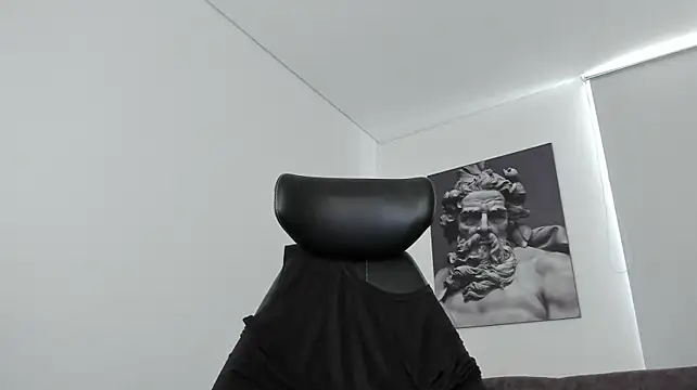 הופעת וובקאם של simonleon27