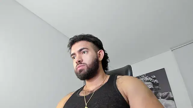 simonleon27 Adlı Modelin Web Kamerası Şovu