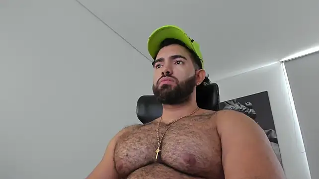 simonleon27 Adlı Modelin Web Kamerası Şovu