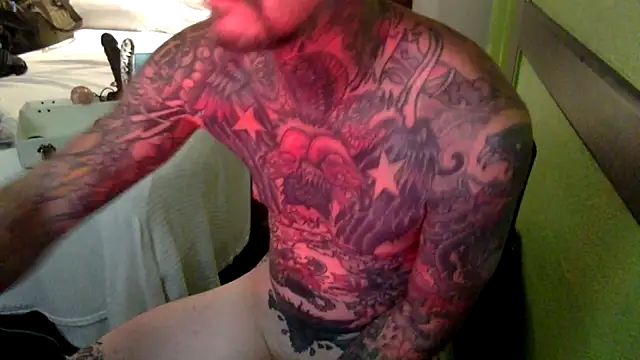 motorboater69 Webcam show