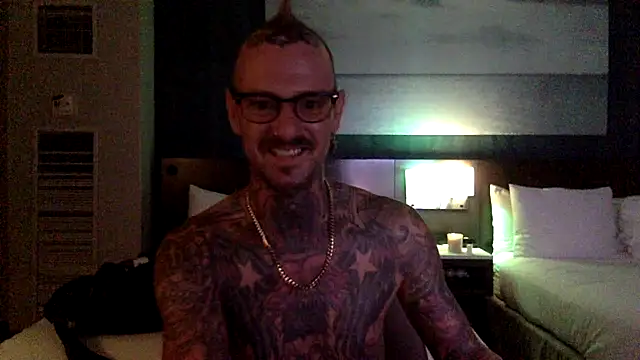 motorboater69 Show Webcam