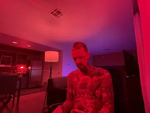 motorboater69 Show in webcam