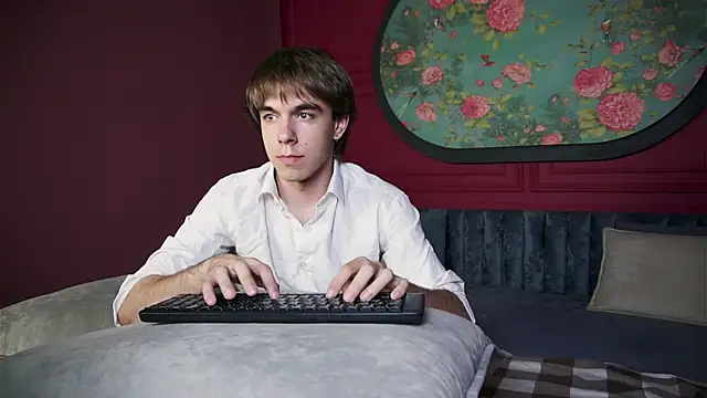 DaveBevy Adlı Modelin Web Kamerası Şovu