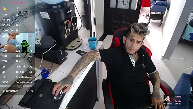 Pokazy przed kamerką – allison_maxtattoo_