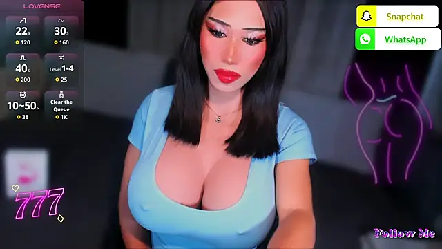 הופעת וובקאם של xSelfsuckerMistressVanyax