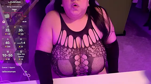 TheBouncingBettyのライブXXXチャット