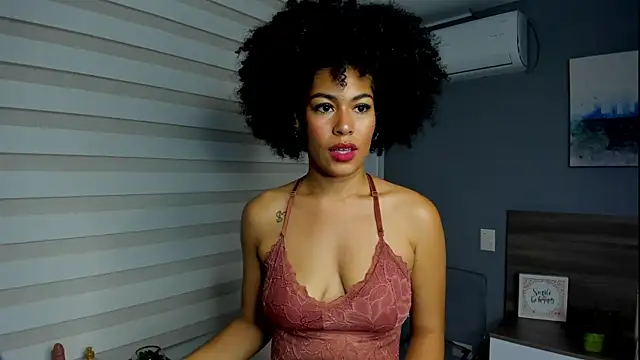 baddie_delaylaa's Live XXX Chat