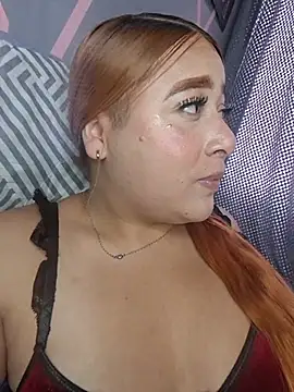venuscopper Adlı Modelin Canlı XXX Sohbeti