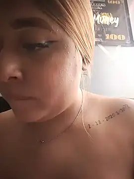 venuscopper's Live XXX Chat