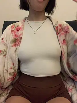 Branquinha_rose 即時 XXX 聊天